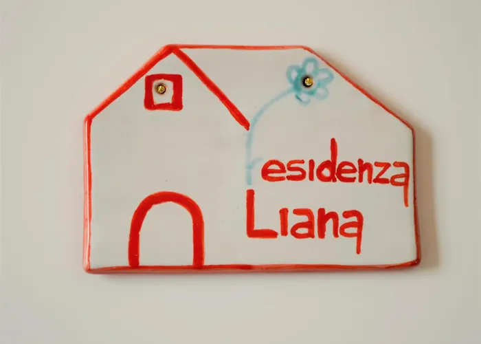 Hotel Casa Virgilio in centro Napoli